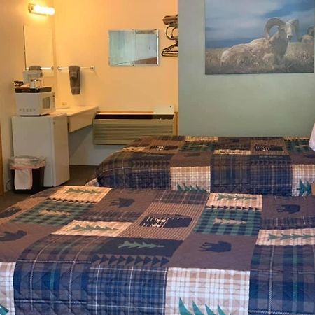 Spring Creek Inn Hill City Dış mekan fotoğraf